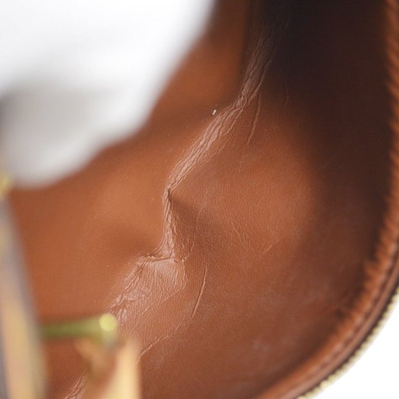 Louis Vuitton Cite MM Shoulder Bag Monogram - Picture 10 of 11